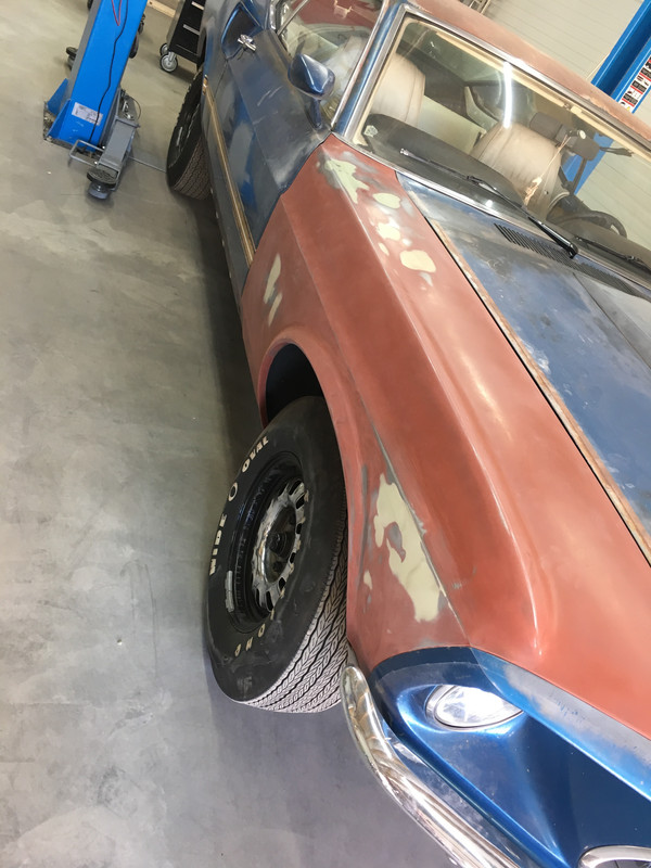 4DE80F4C-5E3A-49A4-86A1-51B00E0CC03B