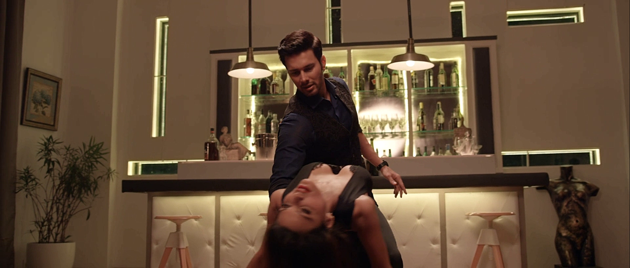 vlcsnap-2020-08-13-00h31m52s712