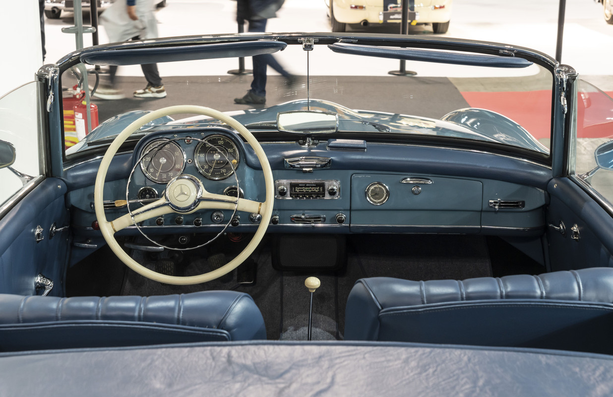 DSC04970 (CR - Ombre  30 - Chiar  25 - Corr - RR 35-50) Crop FL