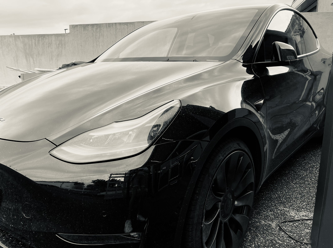 F9B88847-3BDD-4964-B64B-DDB4387E92AE