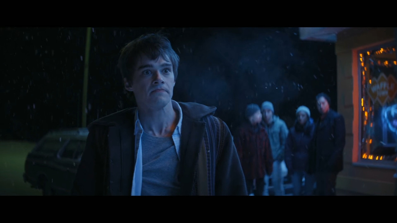 let it snow (2019) 1080p x264 nf-webrip english-hindi 5.1 ddp - 