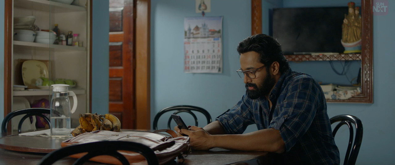Mindiyum Paranjum 2025 WebRip [Malayalam] 480p 720p ESub Screenshot