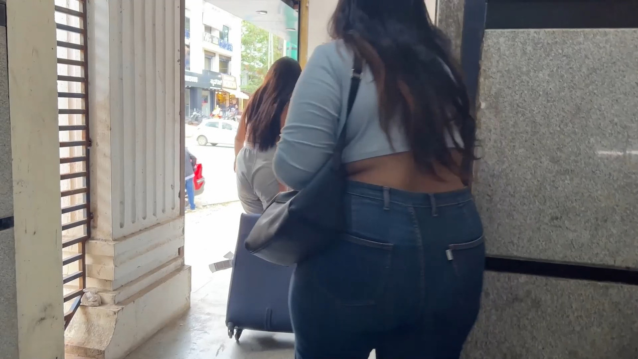 Hot desi girl big tits in sexy costumes.mp4_snapshot_02.00.167