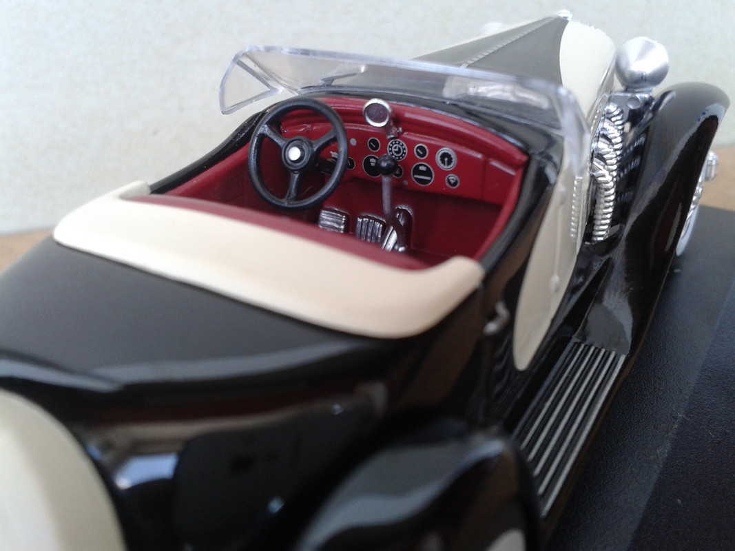 1933 Duesenberg SSJ Sports Roadster By Lagrande (Ixo-Altaya) (5)