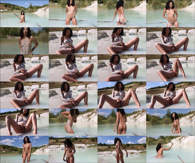 Valery_Ponce_-_Sexy_In_Summer_-_4K_UHD_sr