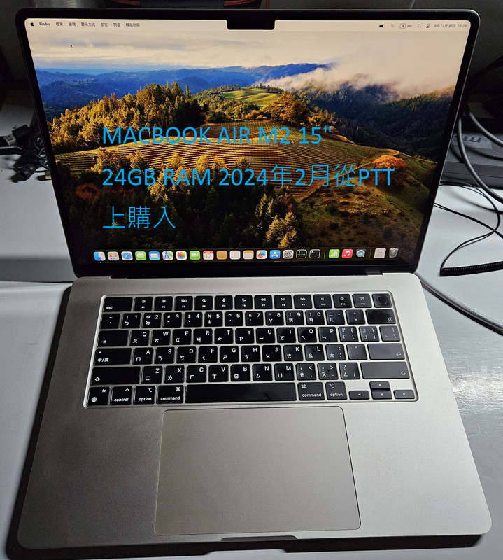 mac book air m2 24GB