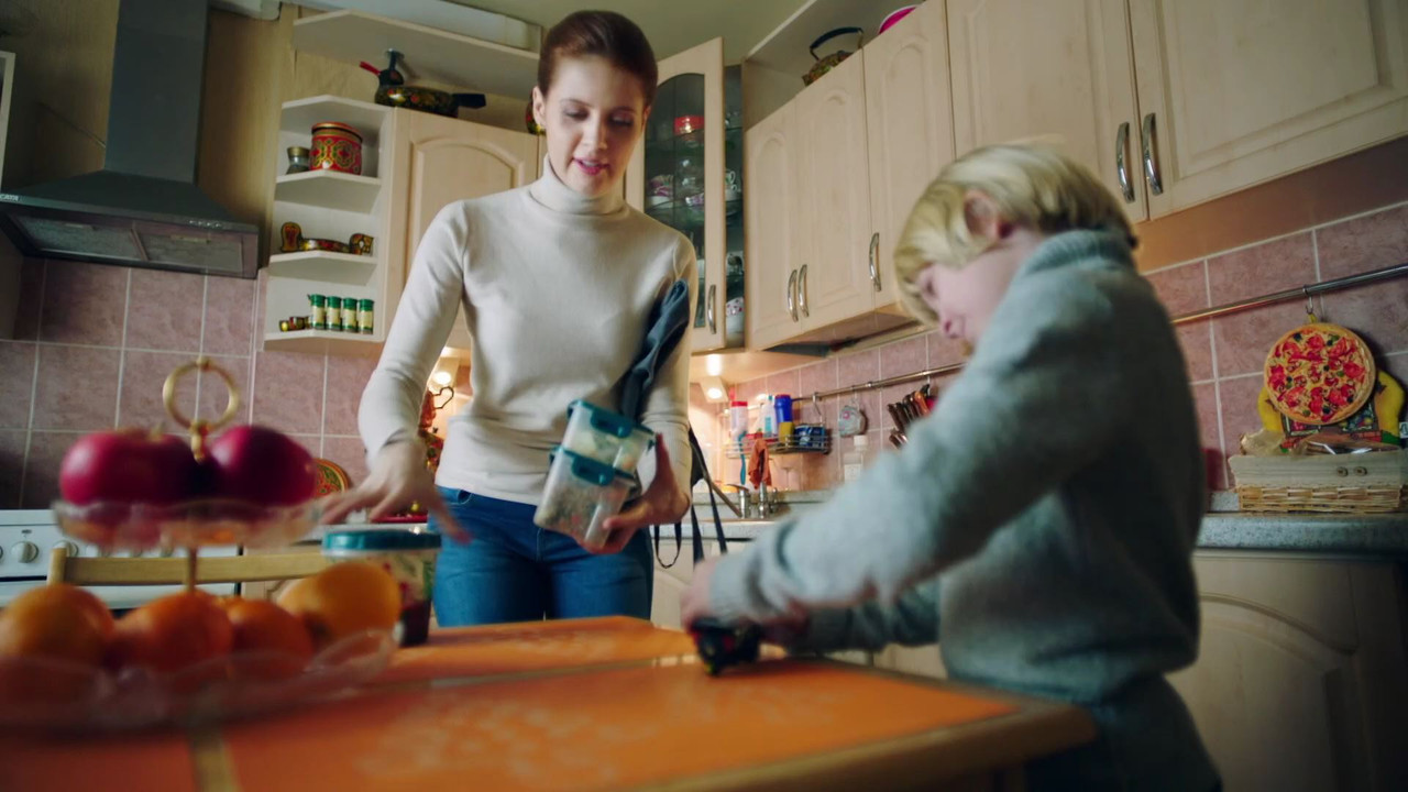 01.Poka.idut.chasy.2023.WEB-DL (1080p)_00_02_38_00_10