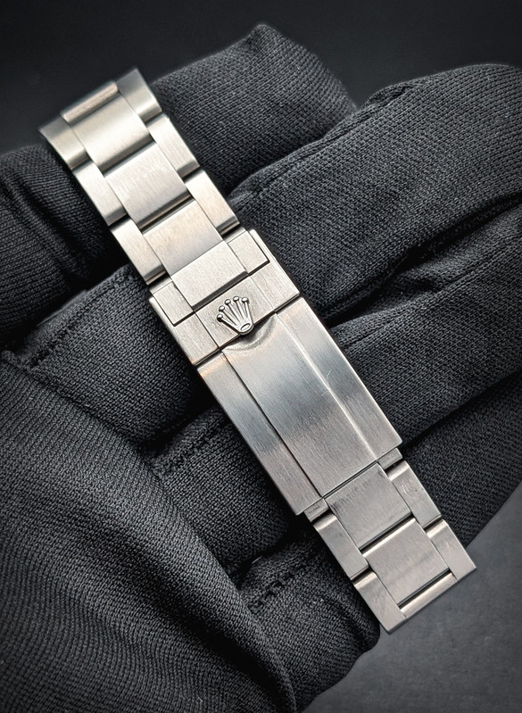 PXL 20260213 032937267 PORTRAIT ORIGINAL