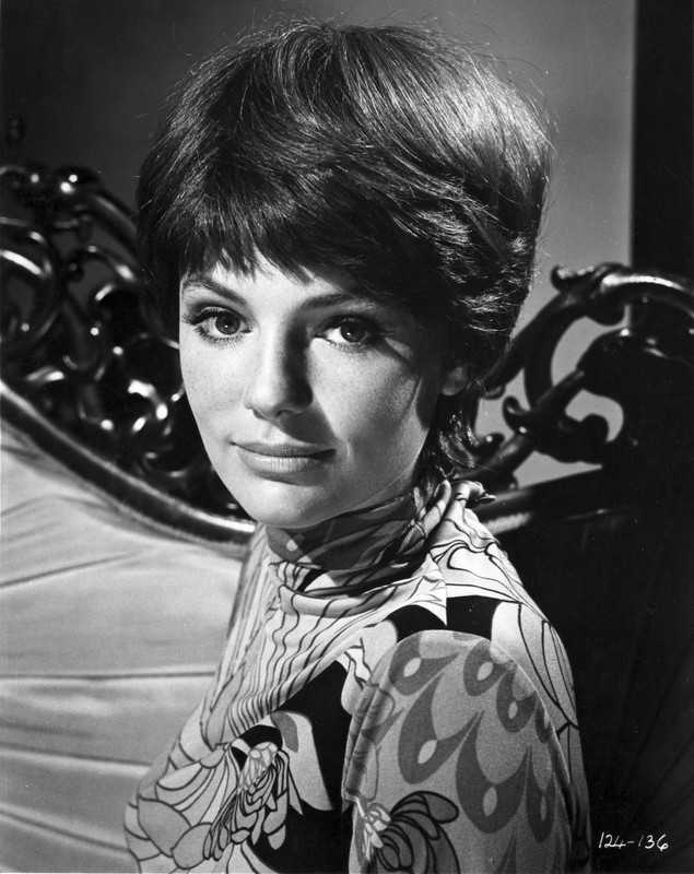 bissetjacqueline_mb07