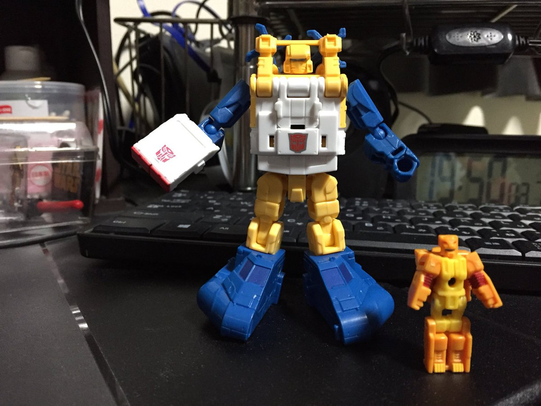 13-Takara-Tomy-Legends-LG-64-Seaspray-LG-65-Targetmaster-Twin-Tw