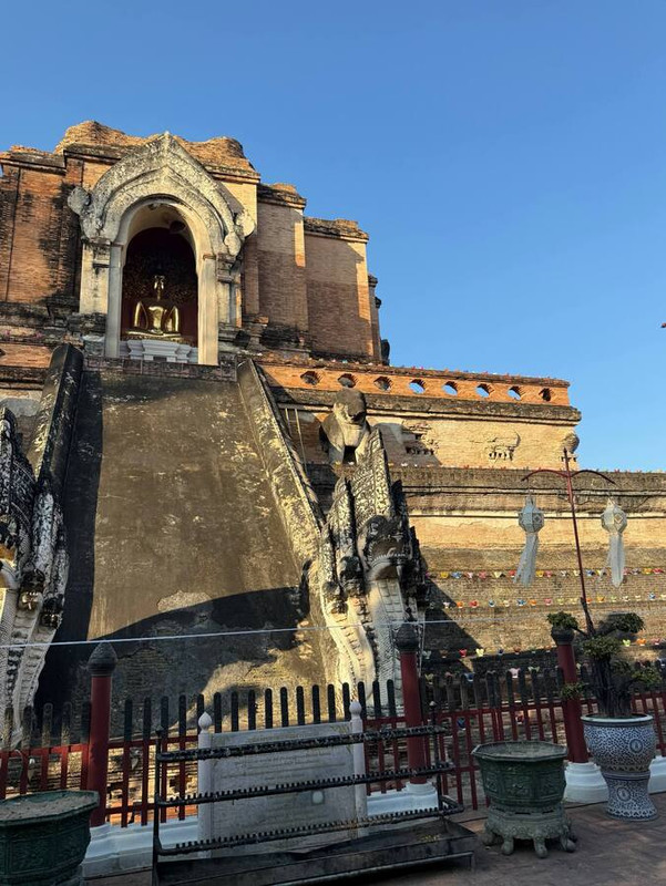 Блестяшки и вкусняшки: Новый Год в Чиангмае, Хуахин, Бангкок