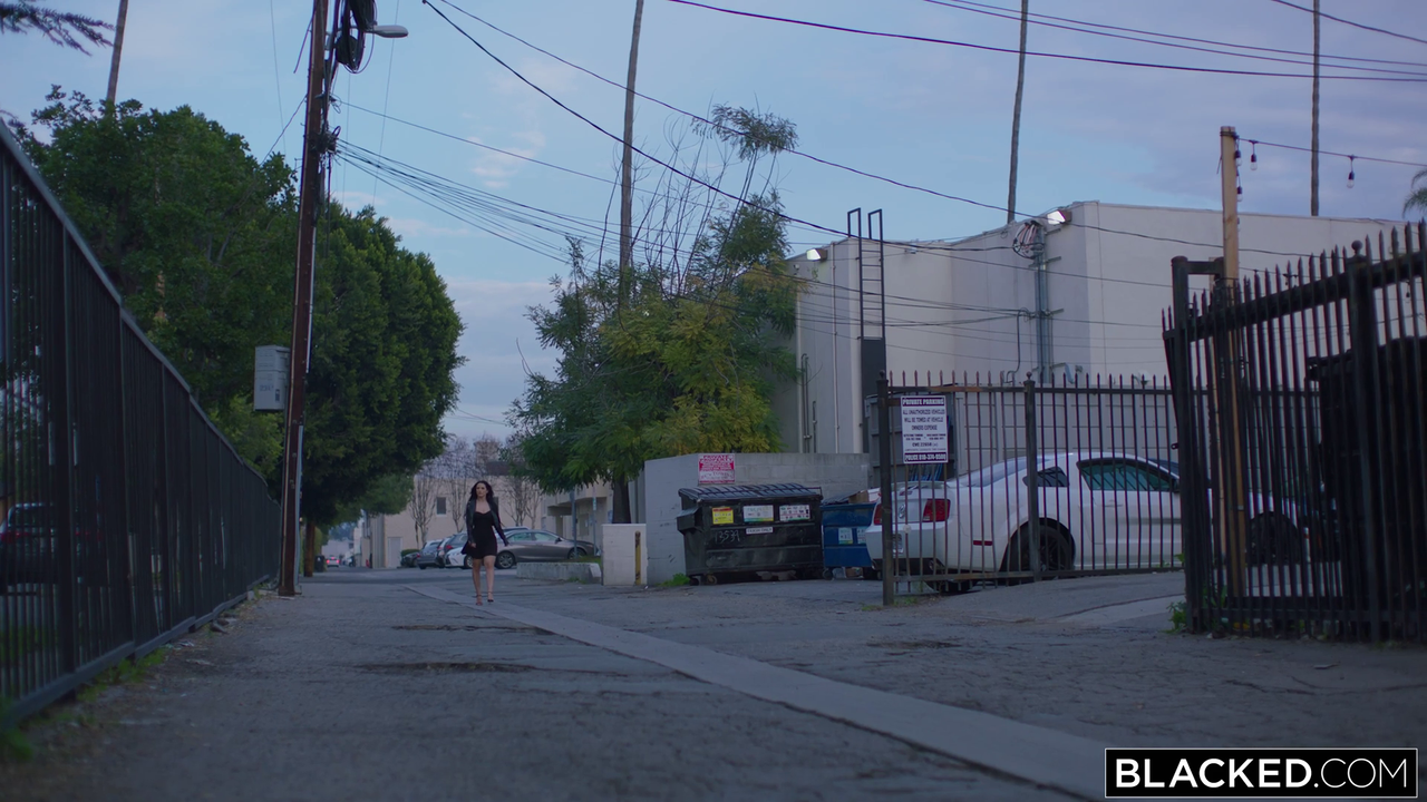 vlcsnap-2023-03-04-19h00m41s067