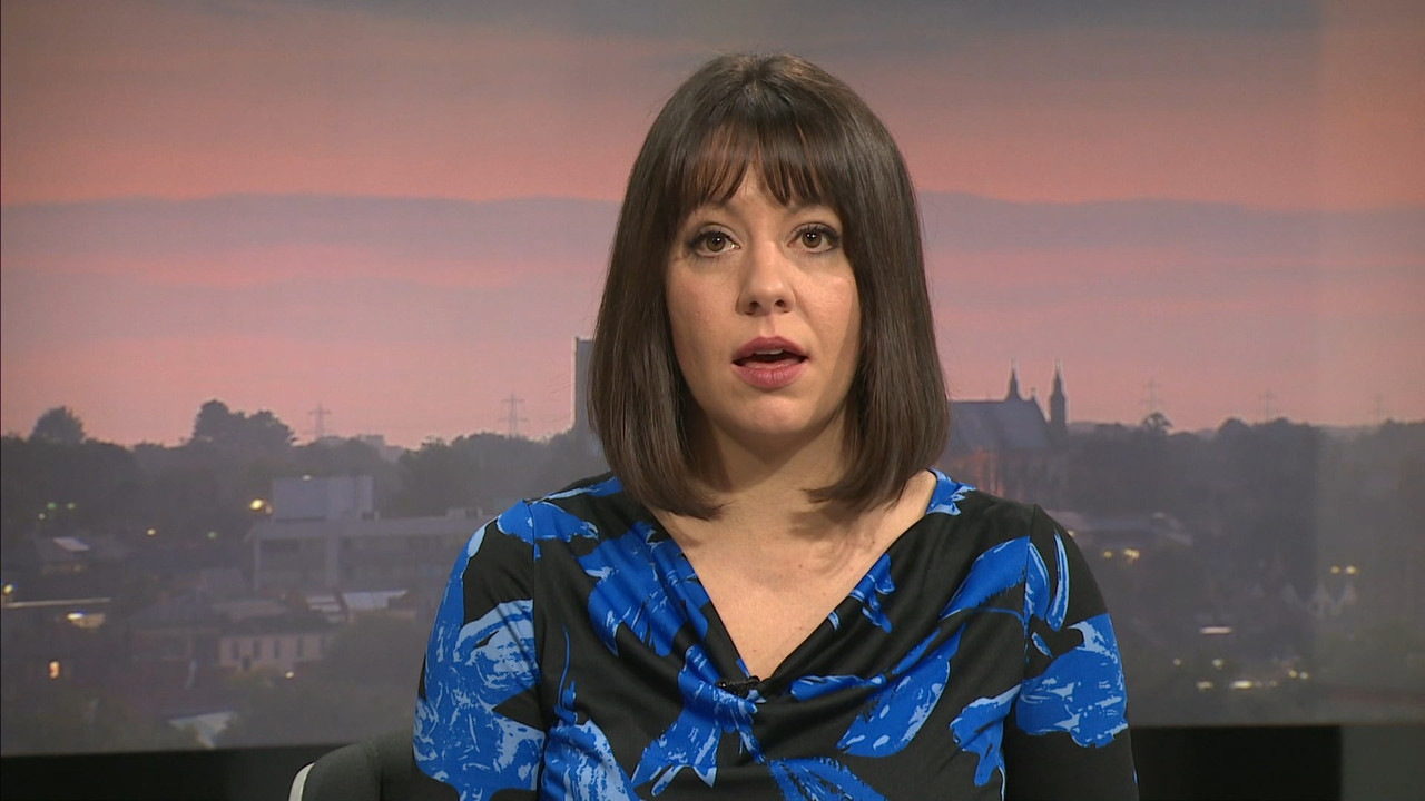 14 January - 18.00.00 - ITV News London. The latest news and wea