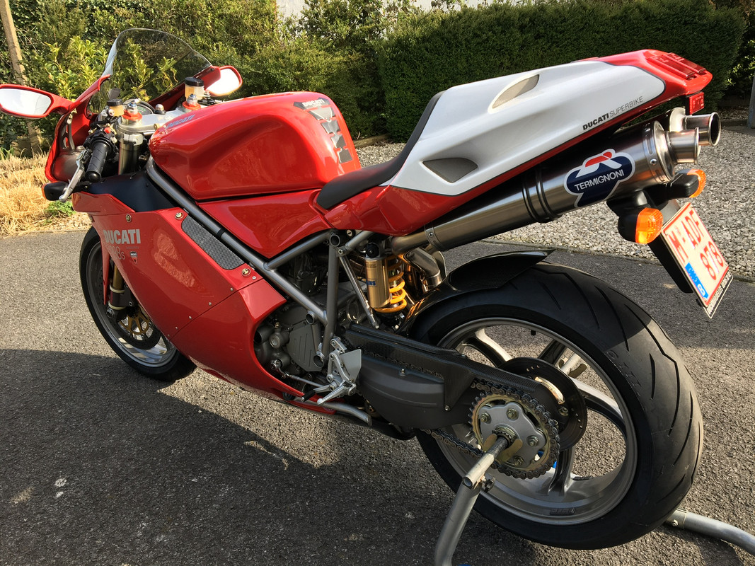 8BBD2025-2ED1-4B99-9726-90411F4FBD9A