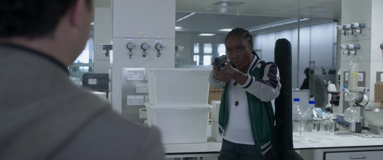 The-Old-Guard-2020-Hindi-English-WEBRip-720p-HEVC-EAC3-6ch-MSub-mkv-0005