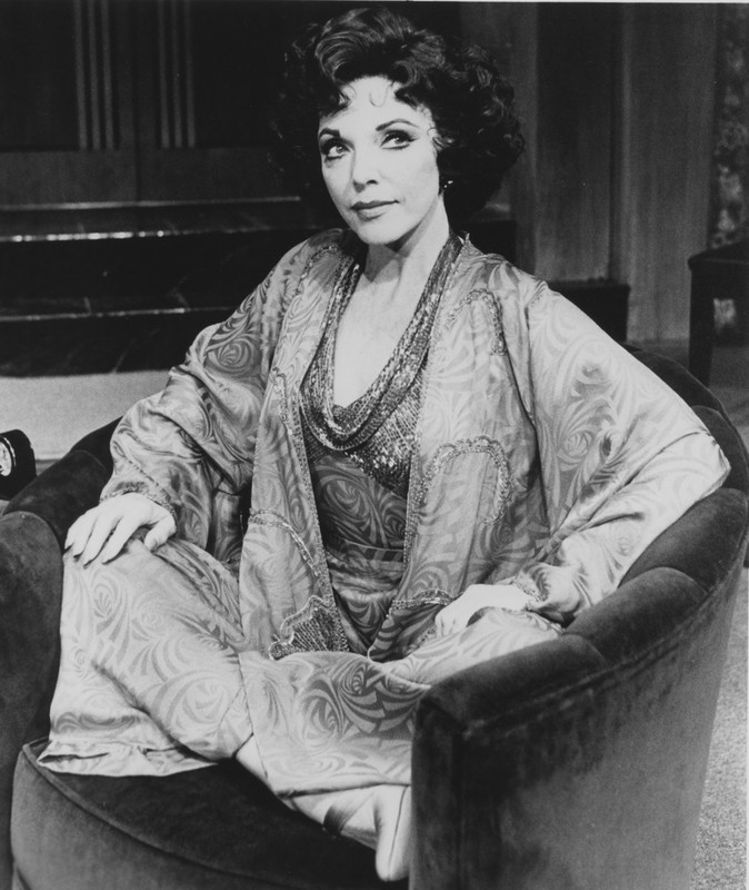 Joan_Collins_f35