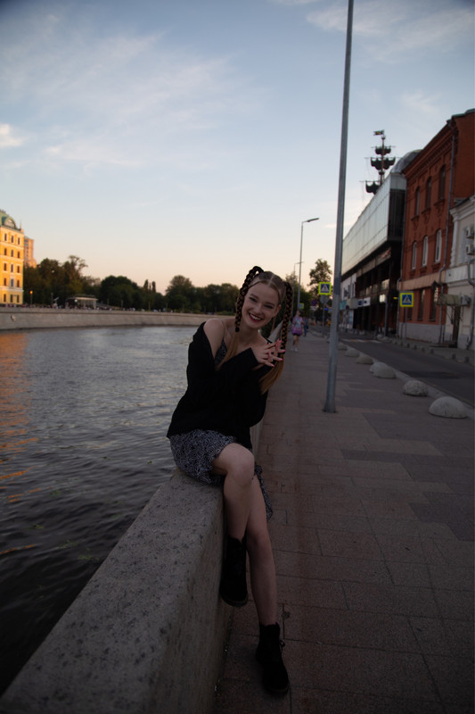 66F0D744-ADE9-4543-BA0B-3BD1E7F122D8