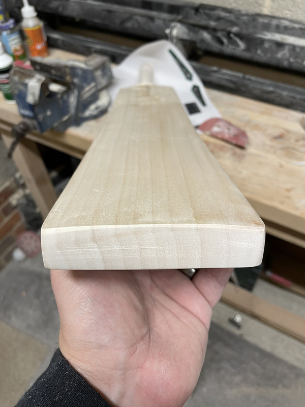 8F2B2E6F-8377-42FF-A50F-9C514C786B28