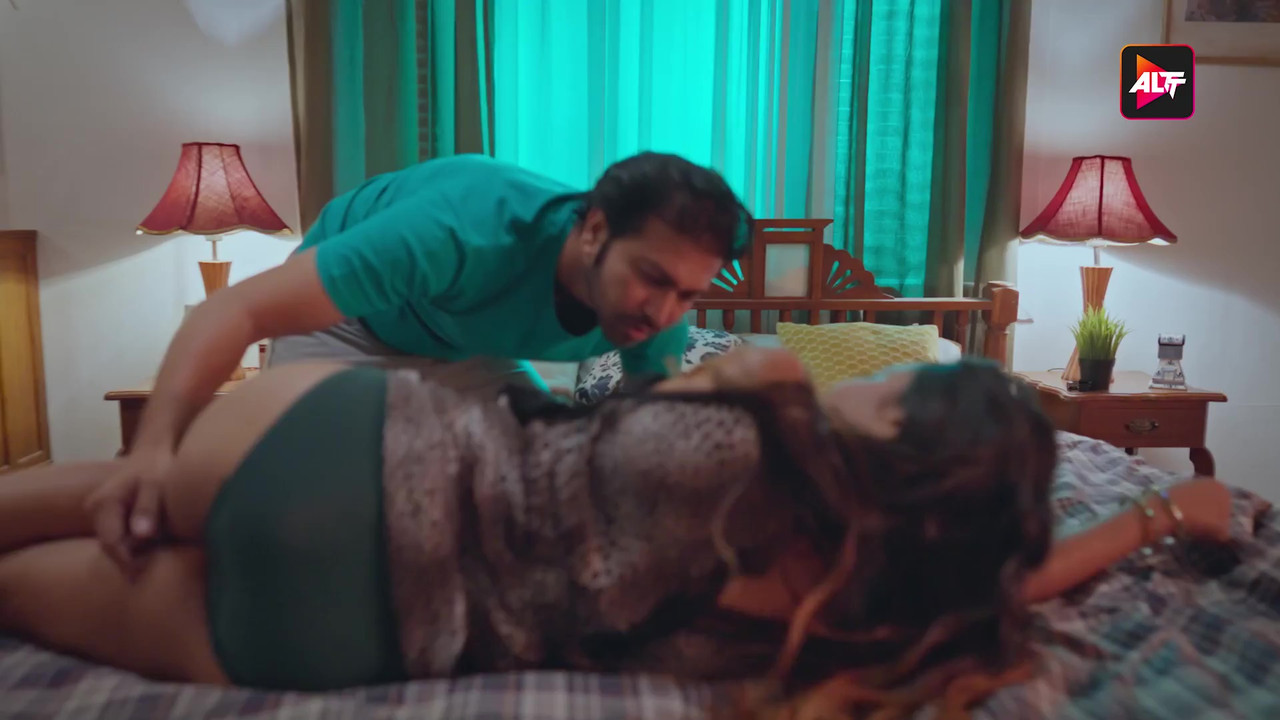 vlcsnap-2025-05-13-01h08m09s477