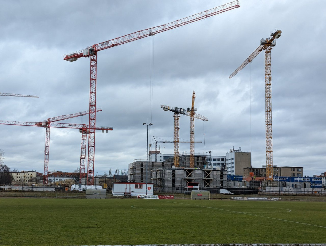 PXL-20240206-104051349.jpg PXL-20240206-104051349.jpg