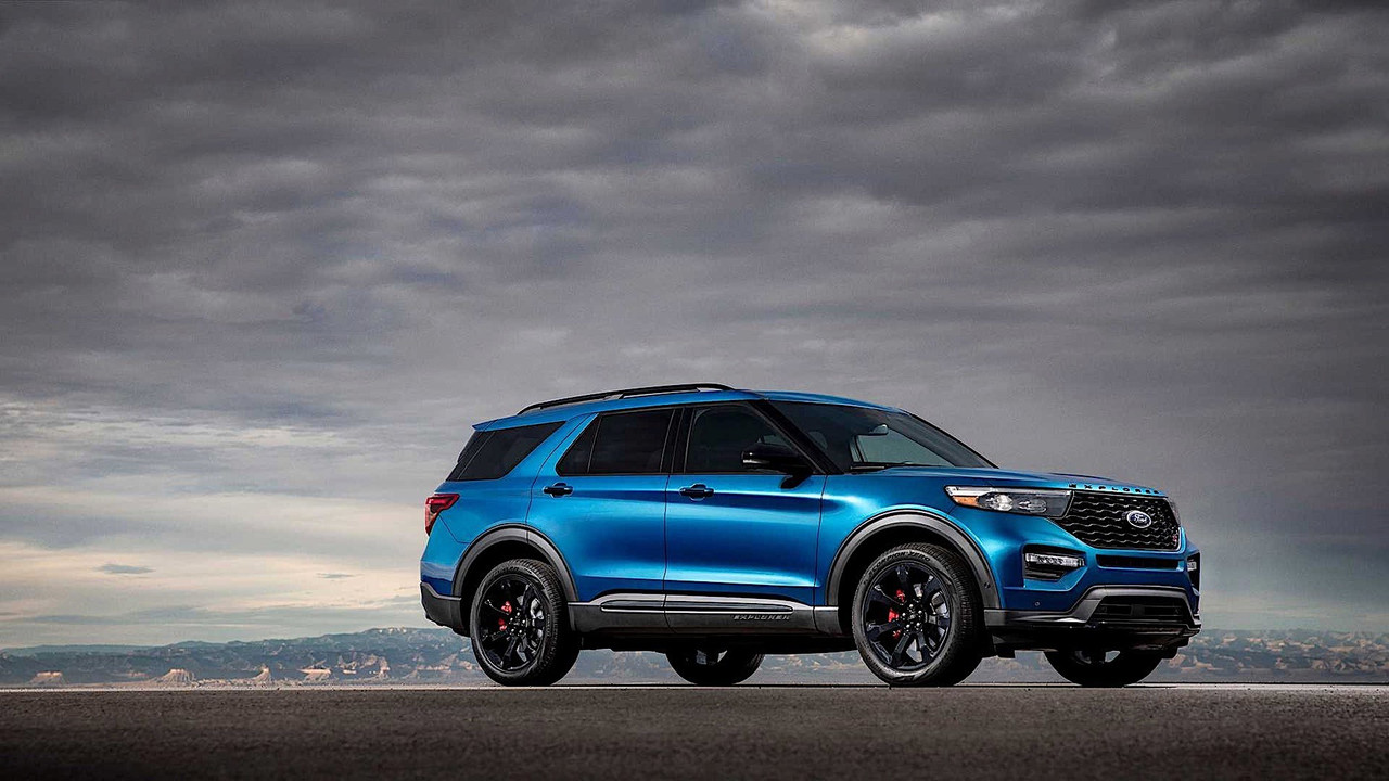 2020 Ford Explorer ST (15)