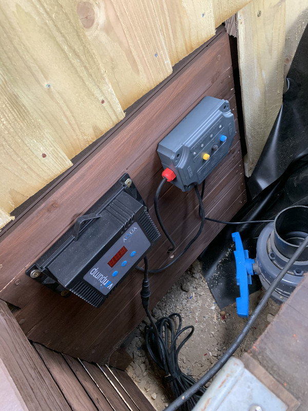 087C889E-1D38-42FB-A839-0452A566D29E