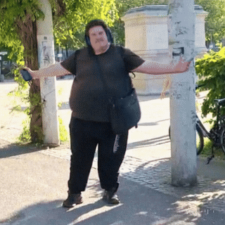 20250327-1731-Energetic-Breakdance-Moves-simple-compose-01jqc73yeefs0azqycx0w5142s.gif
