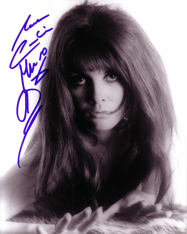 Caroline_Munro_a84