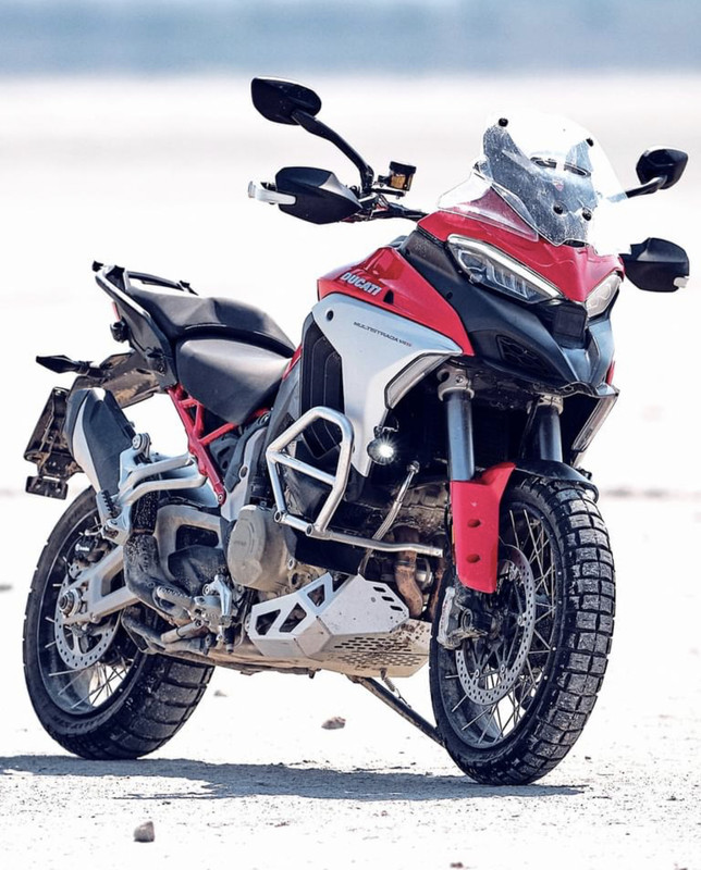 FBD0DCFF-DBE0-4795-A914-1B3EEE264718