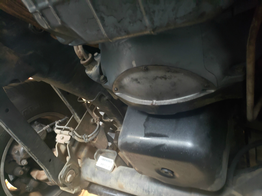 2014 dodge 6.7 cummins rear main seal leaking 2014 dodge 6.7 cummins rear main seal leaking