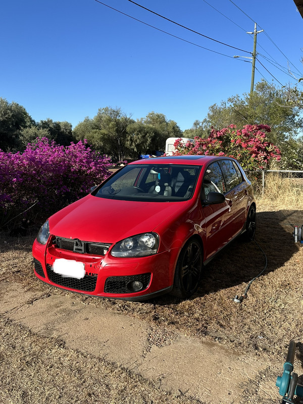 2B2D4B62-03D8-46D5-99A8-24242BD23D33