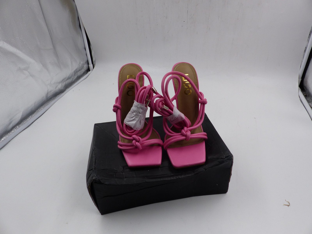 EGO WOMENS HEELS FIAT STYLE IN  PINK WITH STRAPPY ANKLE TIES SZ 5 BOX W/ NO LID