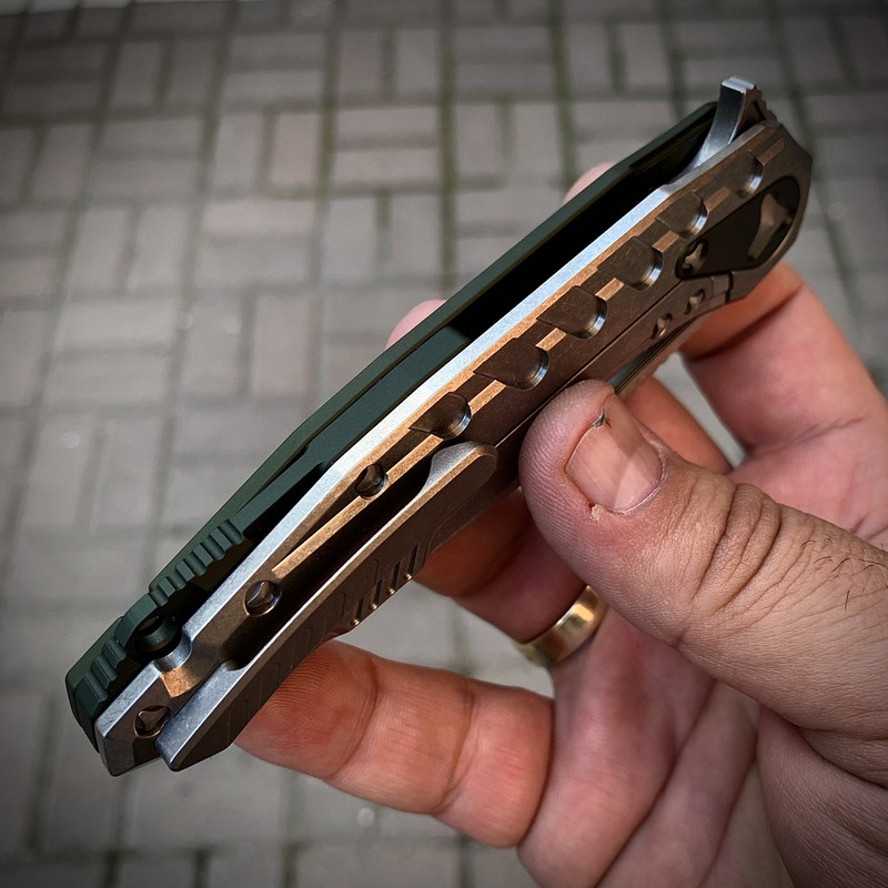 C1BFFE72-B786-44E8-AB96-B755494A5465