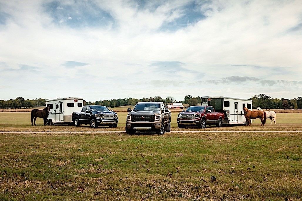 2020 Nissan TITAN XD (6)