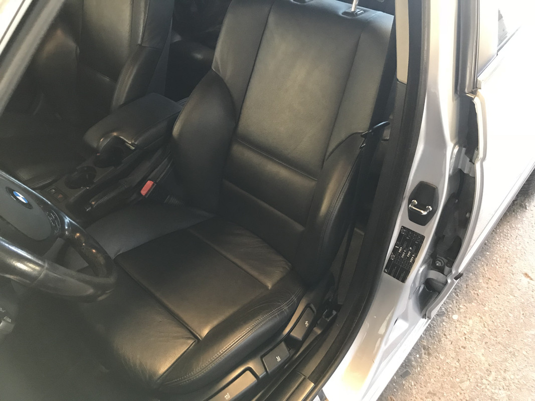 AF218BD6-9EA1-4127-8F5F-F1410C3A2DF7