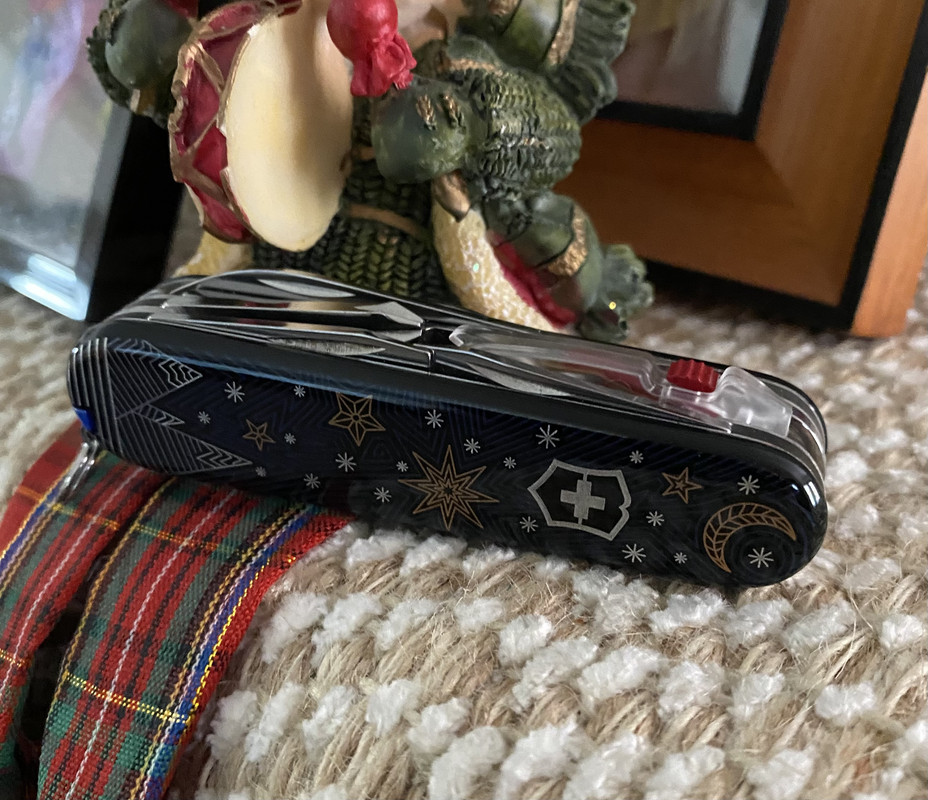 60B6AE8C-7EF3-4DF8-88E3-F7456118B7D1