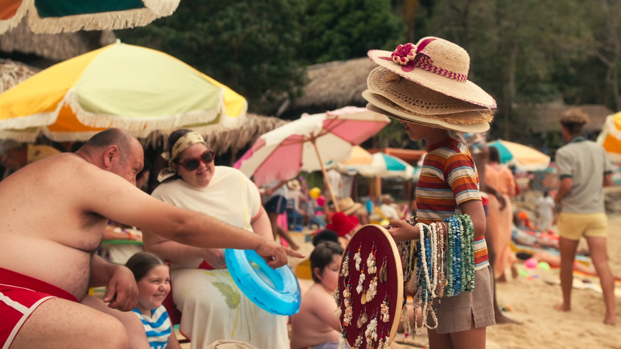 Acapulco.S01E01.Pilot.iTALiAN.MULTi.1080p.WEB.H264-MeM.GP.mkv_snapshot_03.11_[2021.10.08_22.07.30]