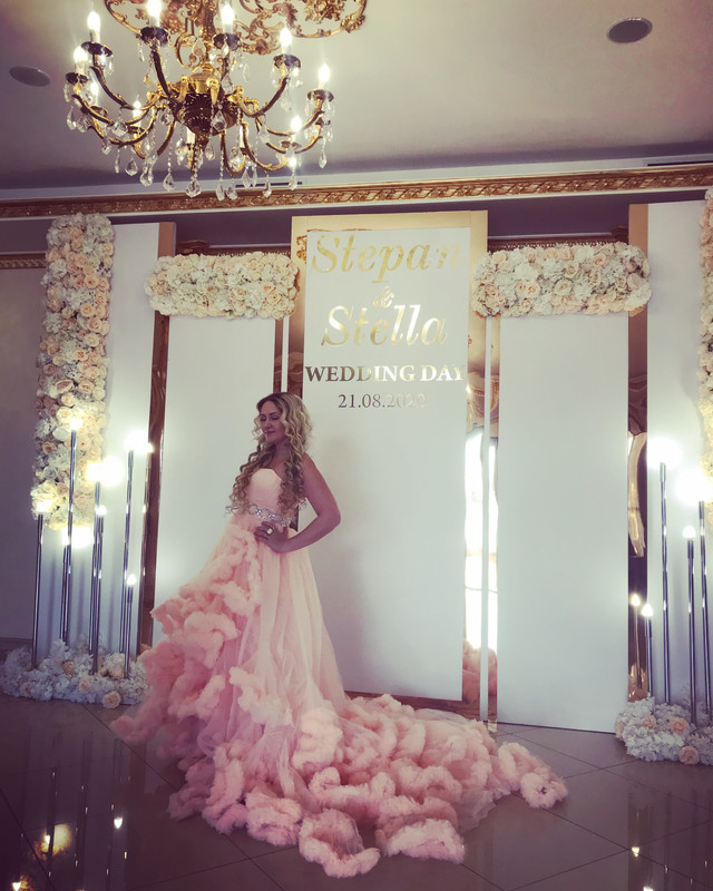 E70BE97B-8E15-426D-BDDD-6396C24CED2B