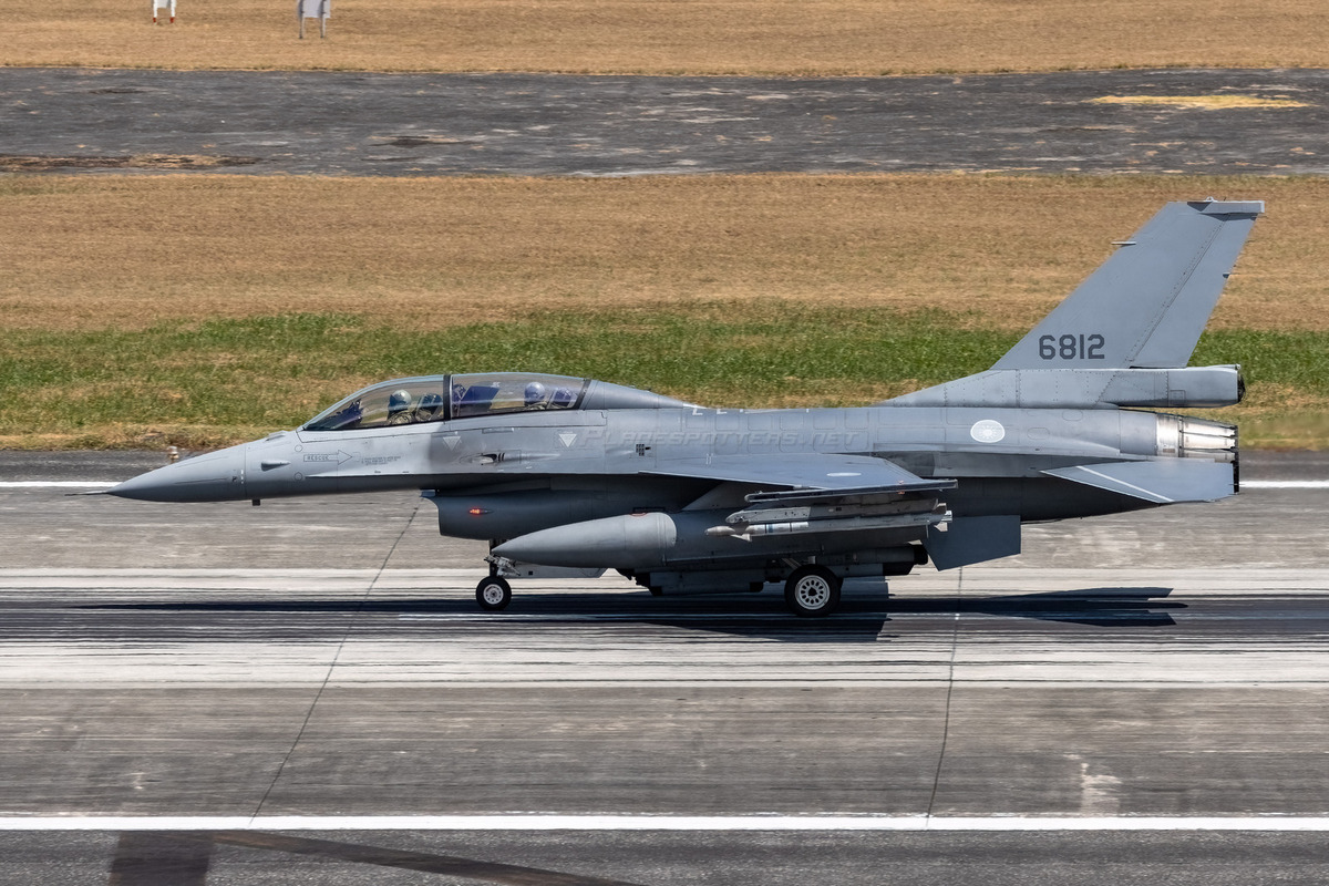 fighting-falcon-Planespotters-Net-131450