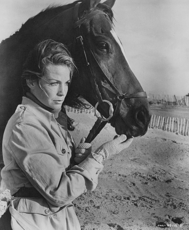 Alexandra Stewart a36