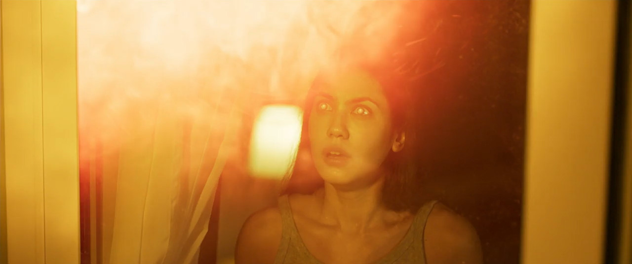Sri Asih 2022 BluRay [Hindi + English] 480p 720p ESub Screenshot