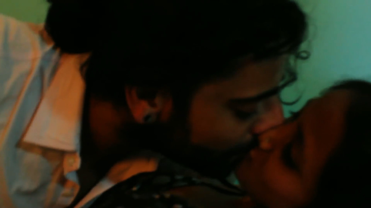 [Image: erotic-girl-Hindi-Short-Movie-The-Innoce...4-snap.jpg]