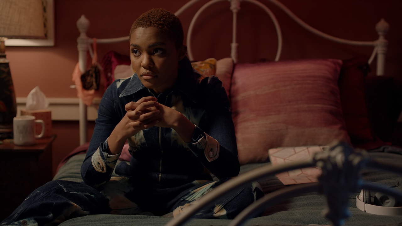 Black.Lightning.S04E04.The.Book.of.Reconstruction.Chapter.Four.A.Light.in.the.Darkness.1080p.10bit.A