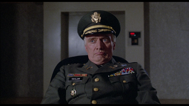2 - Delta Force 2 [BDRemux 1080p] [Cast D.D./Ing DTS-HD M] [Sub:Varios] [Acción] [1990]