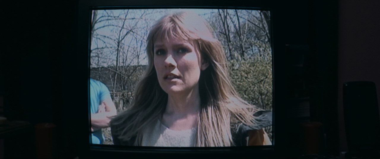 Shelby Oaks 2024 i TALi AN MD 720p Blu Ray x264 BADGUY mkv snapshot 00 21 43 928