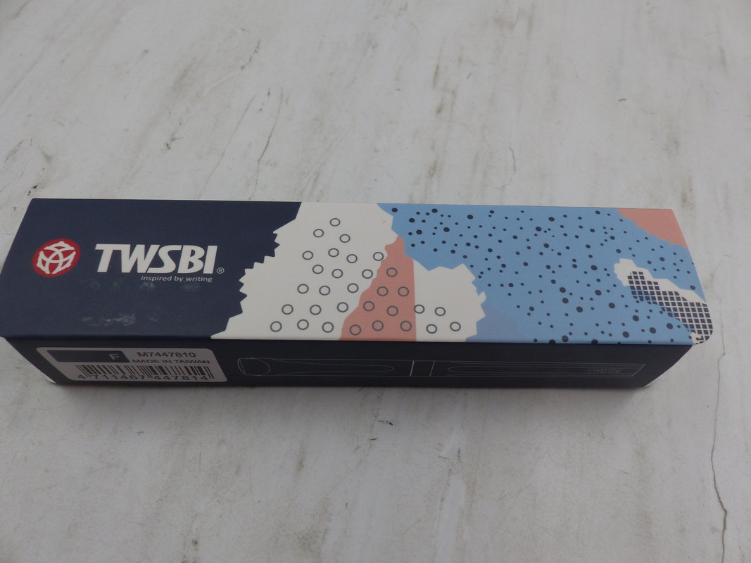 TWSBI M7447810 SWIPE FOUNTAIN PEN - PRUSSIAN BLUE - FINE