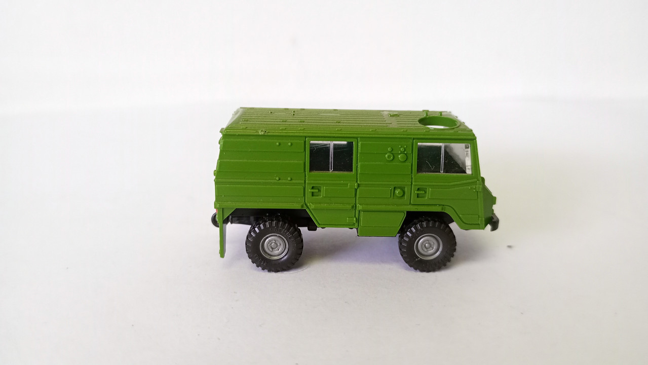 Mach (3779)