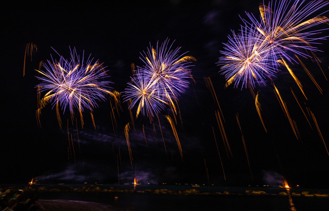 Purple-Fireworks-Display.jpg