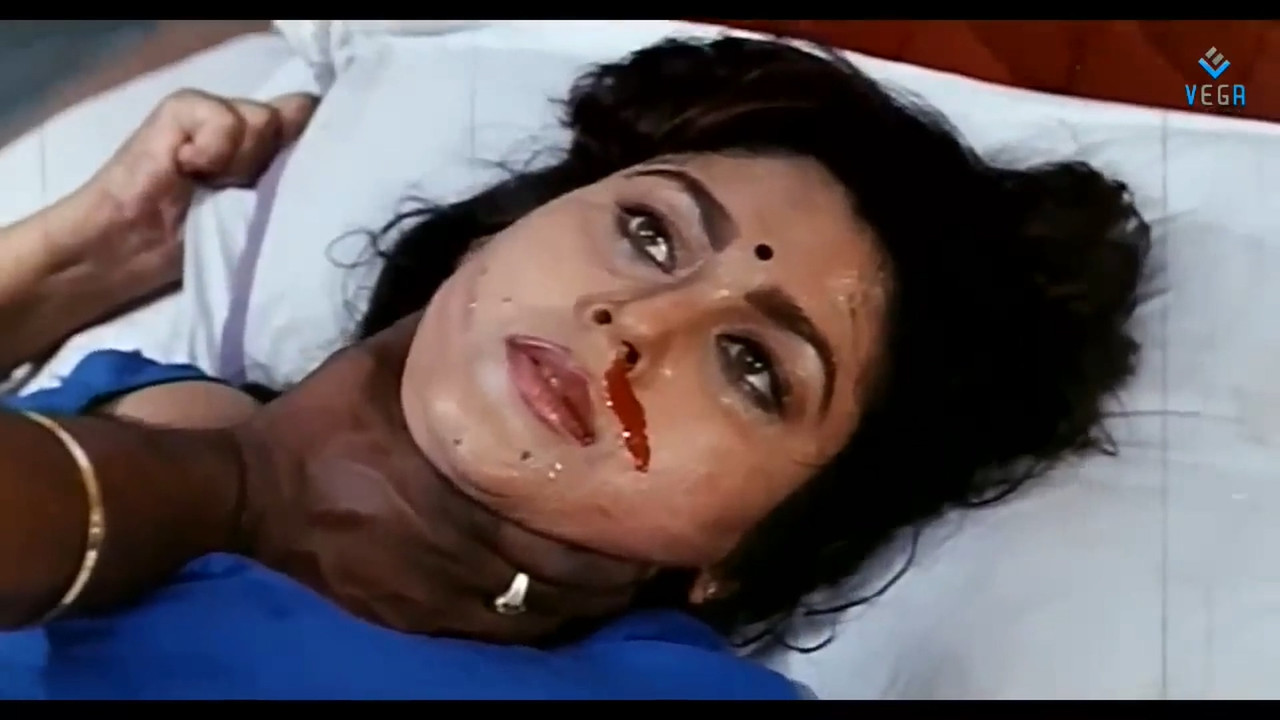 Dolly Minhas Palviahgam Avi - Villains Troubles a Women_4MxpygcjgQs.mp4_20220519_115033.074