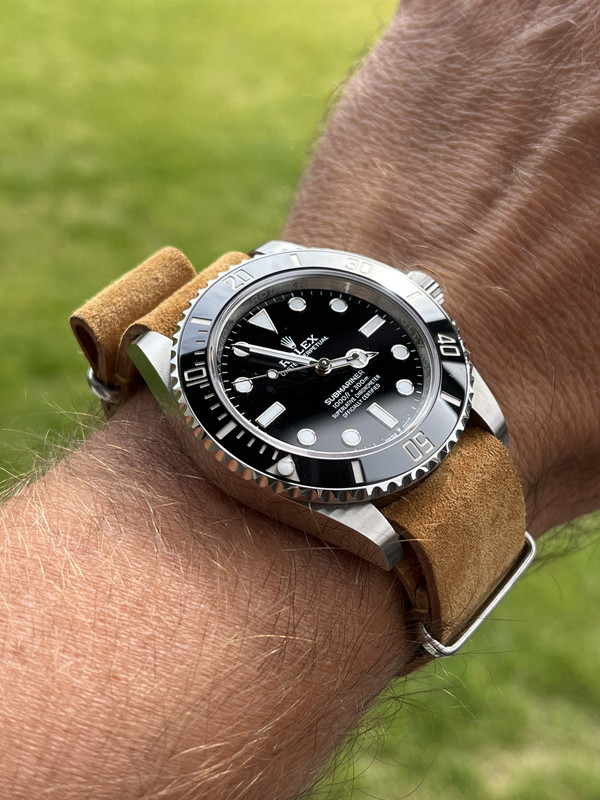 99A56671-DA78-4D22-95BE-50EDF85BFDD1